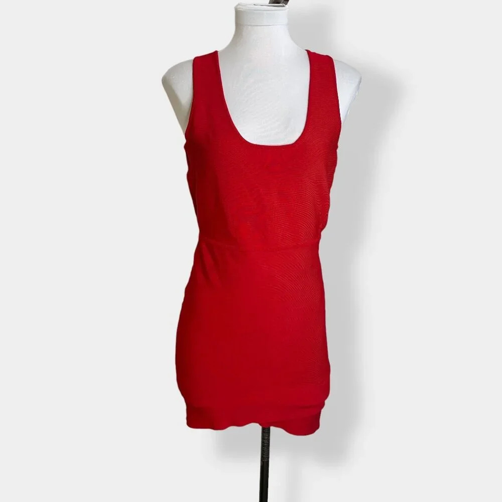 BCBG Red Sleeveless‎ Scoop Neck Mini Dress